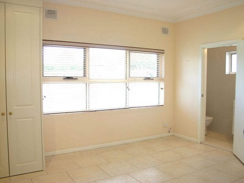 2 MacMillan Street, Seaforth NSW 2092