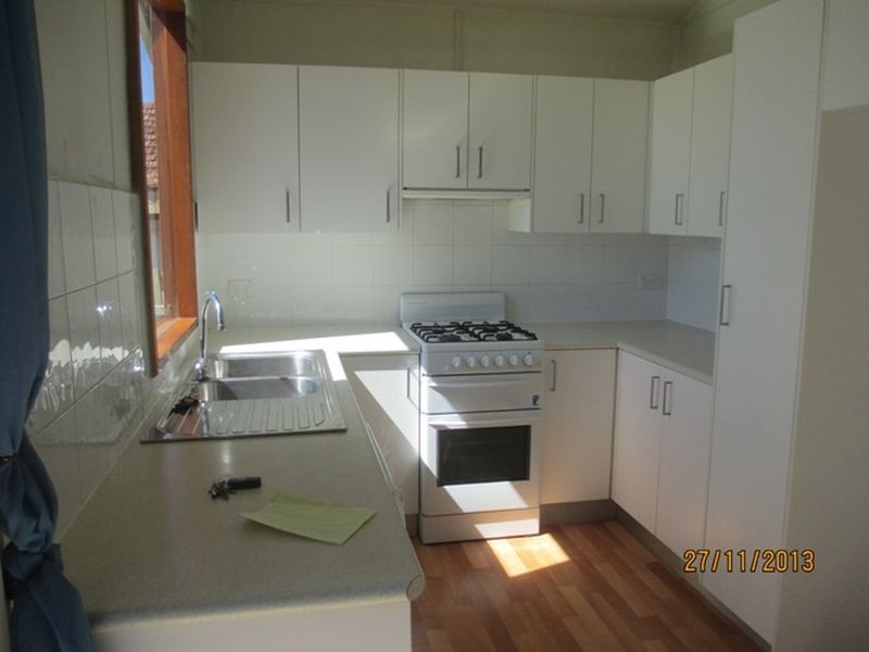 32 Cornwell Ave, Allambie Heights NSW 2100