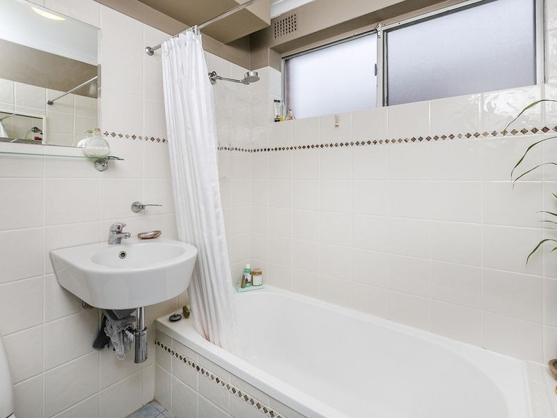 7/1 Fairway Close, Manly Vale NSW 2093