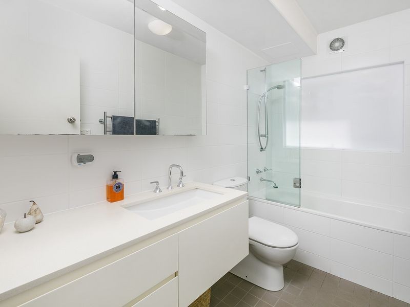 1/104 Condamine St, Balgowlah NSW 2093