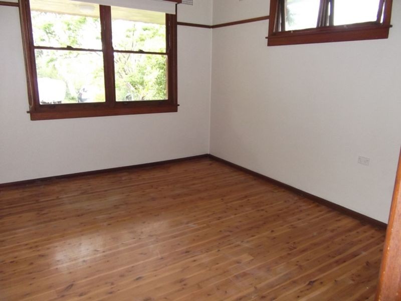 137 Upper Clontarf Street, Seaforth NSW 2092