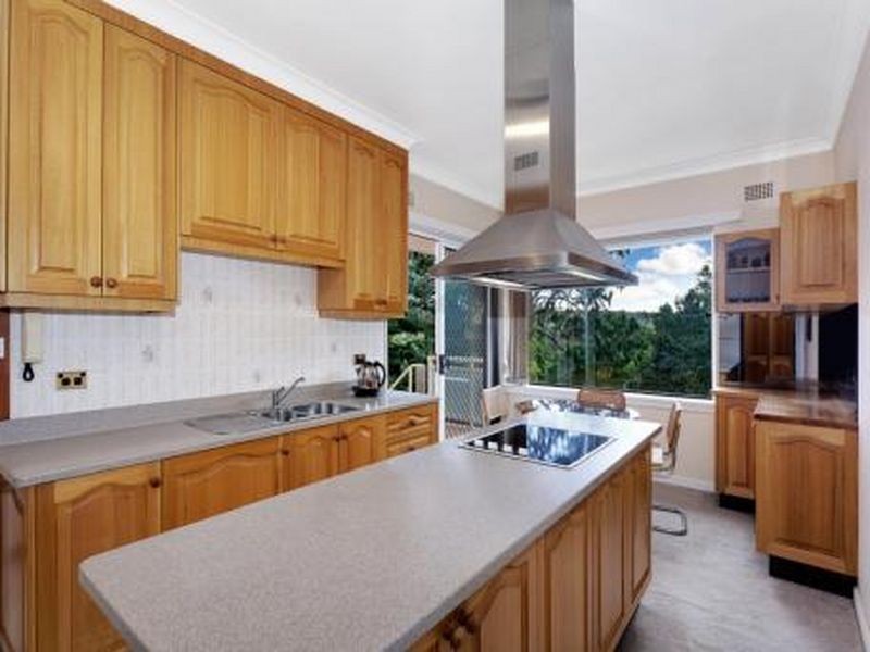 80 Frenchs Forest Rd, Seaforth NSW 2092