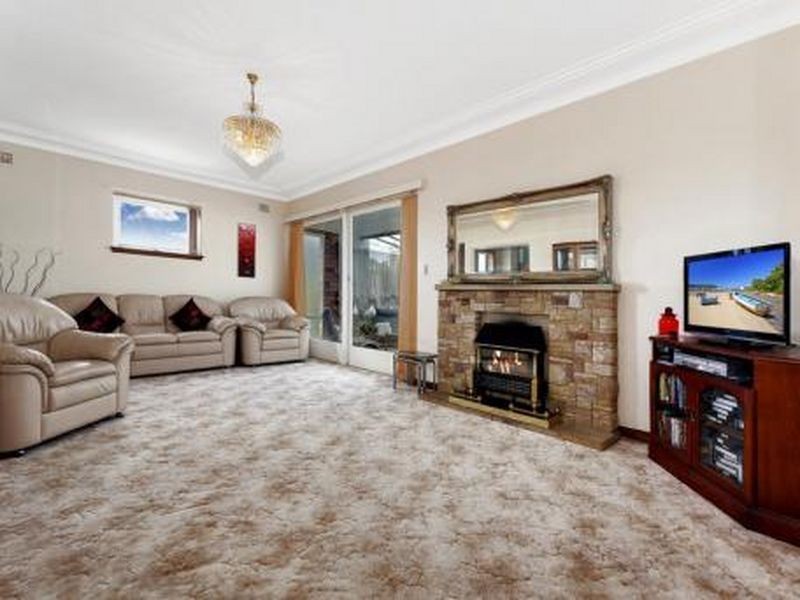 80 Frenchs Forest Rd, Seaforth NSW 2092