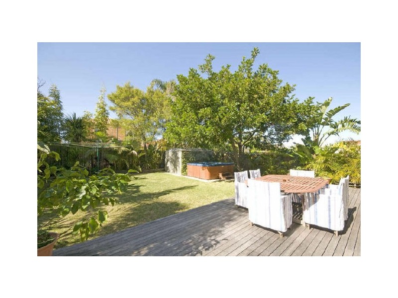 9 Garraween Avenue, North Balgowlah NSW 2093