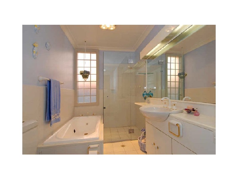 145 Condamine Street, Balgowlah NSW 2093