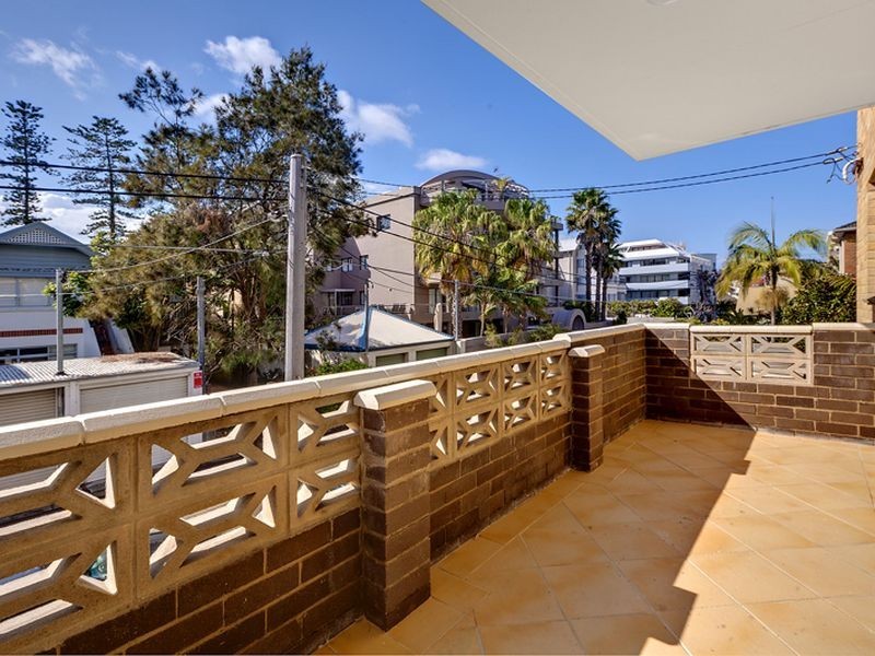 2/14 Malvern Avenue, Manly NSW 2095