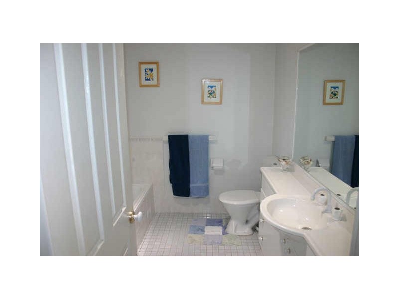 23 The Hamptons/48 Lovett Street, Manly Vale NSW 2093