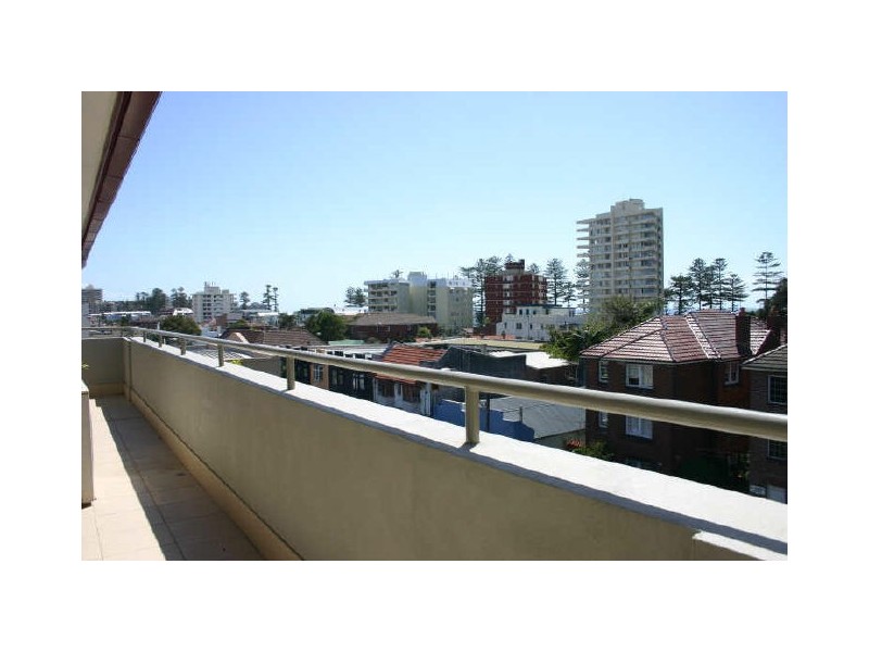 13/11 Pittwater Road, Manly NSW 2095