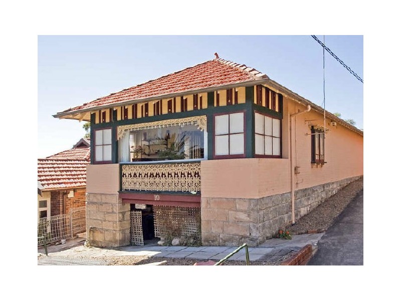 10 Bellevue Street, Fairlight NSW 2094