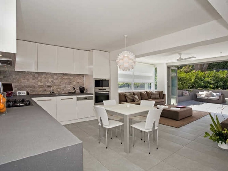 10 Alma Street, Clontarf NSW 2093