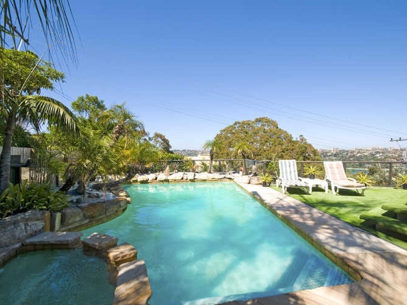 14 Moore Street, Clontarf NSW 2093