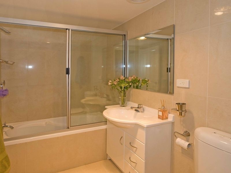 11/82a Old Pittwater Road, Brookvale NSW 2100