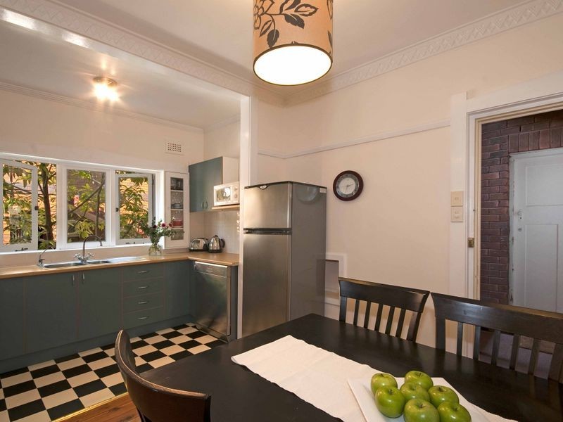 2/238 Sydney Road, Fairlight NSW 2094