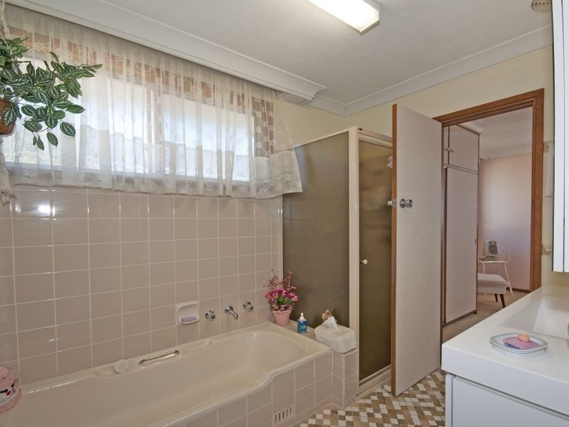 94 Soldiers Avenue, Freshwater NSW 2096