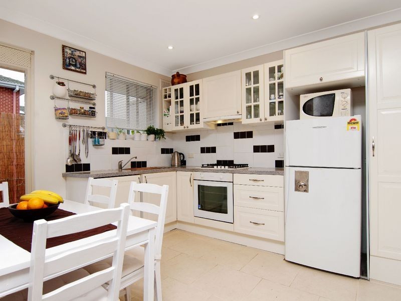 11/8 Fairway Close, Manly Vale NSW 2093