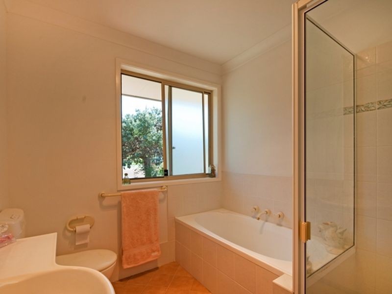 5A Guardian Parade, Beacon Hill NSW 2100