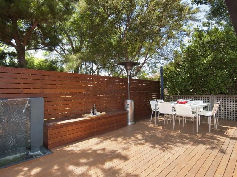 2 Peronne Parade, Allambie NSW 2100