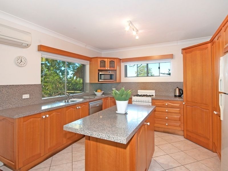 29 Connaught Street, Narraweena NSW 2099