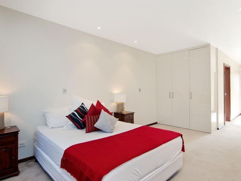 42 Burchmore Road, Manly Vale NSW 2093