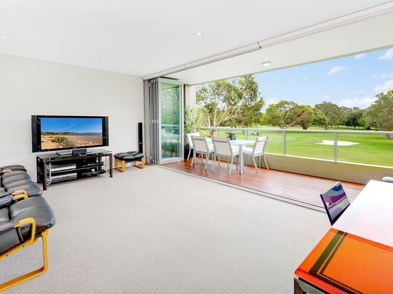 25/2a Campbell Parade, Manly Vale NSW 2093