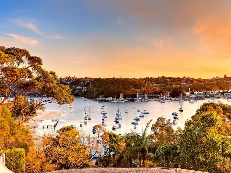 19 Peronne Avenue, Clontarf NSW 2093