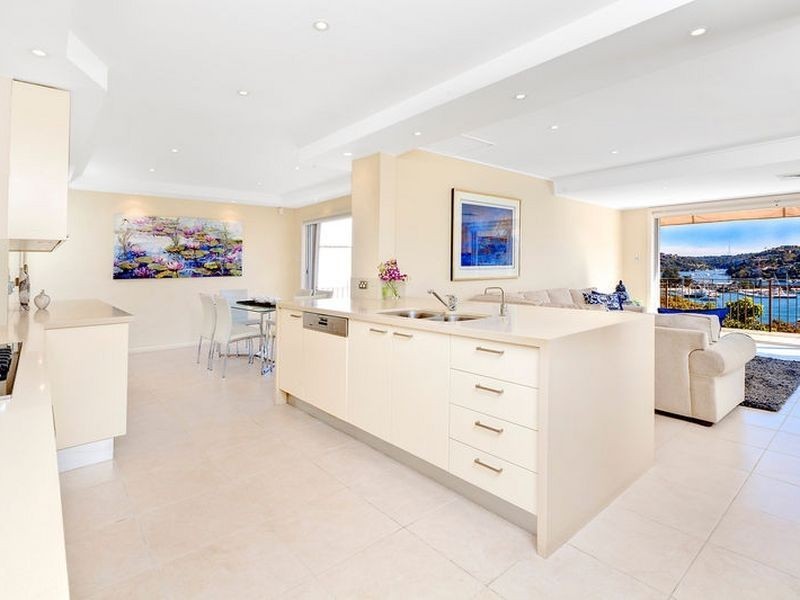 19 Peronne Avenue, Clontarf NSW 2093