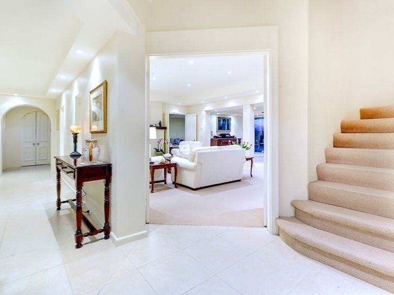 19 Peronne Avenue, Clontarf NSW 2093