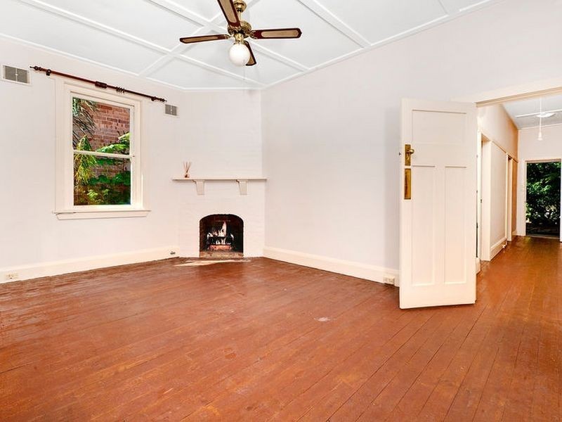 30 Balgowlah Road, Fairlight NSW 2094