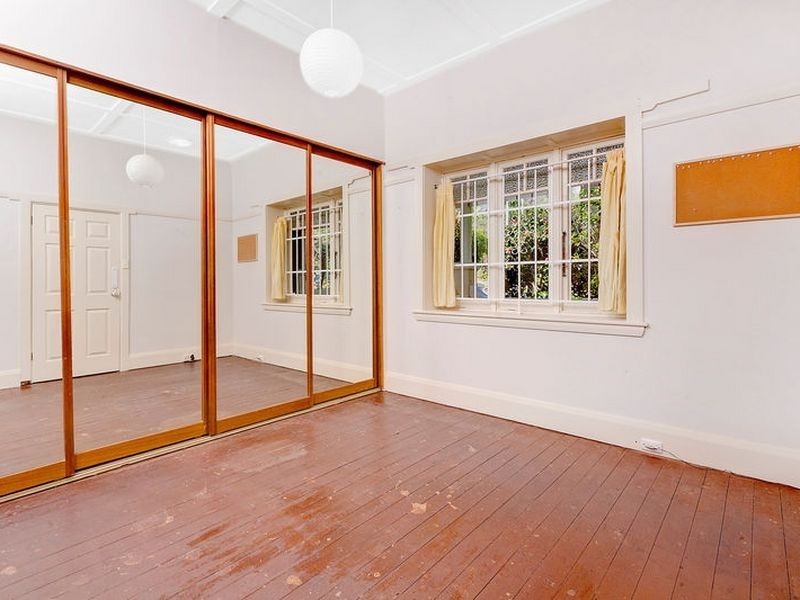 30 Balgowlah Road, Fairlight NSW 2094