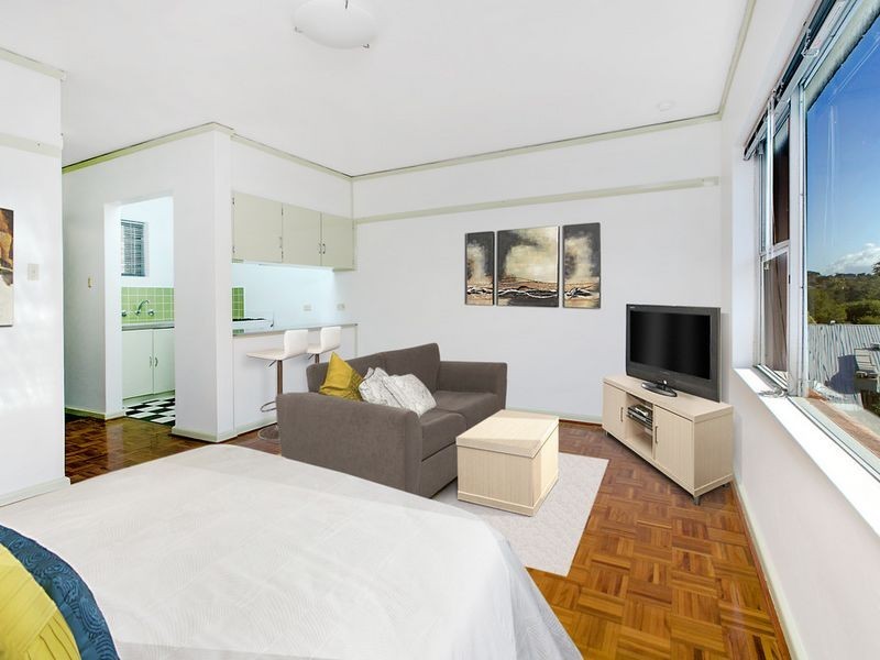 11/10 Campbell Parade, Manly Vale NSW 2093