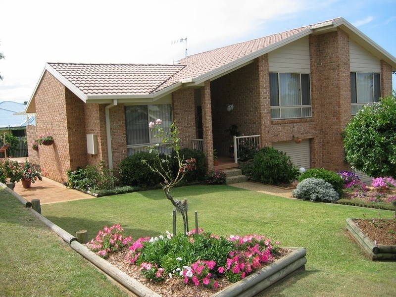 24 Yallakool Drive, Ocean Shores NSW 2483