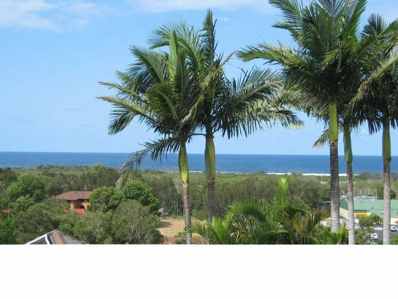 24 Yallakool Drive, Ocean Shores NSW 2483