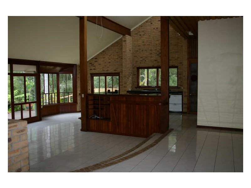 26 Larelar Court, Ocean Shores NSW 2483