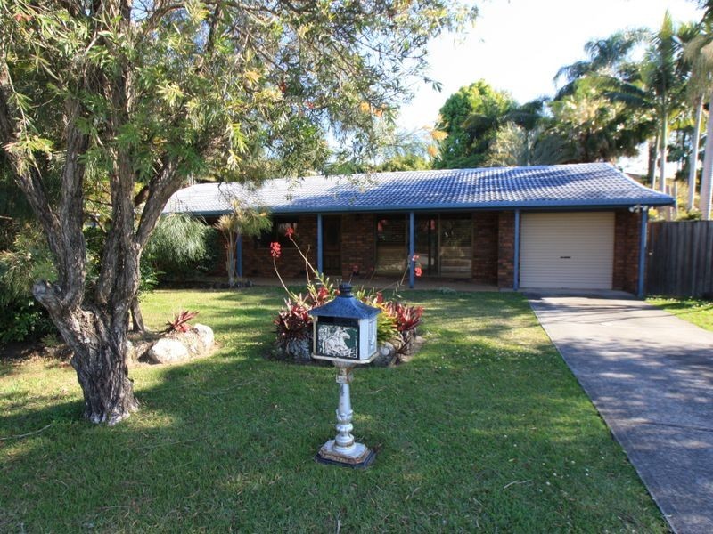 4 Dandaloo Way, Ocean Shores NSW 2483