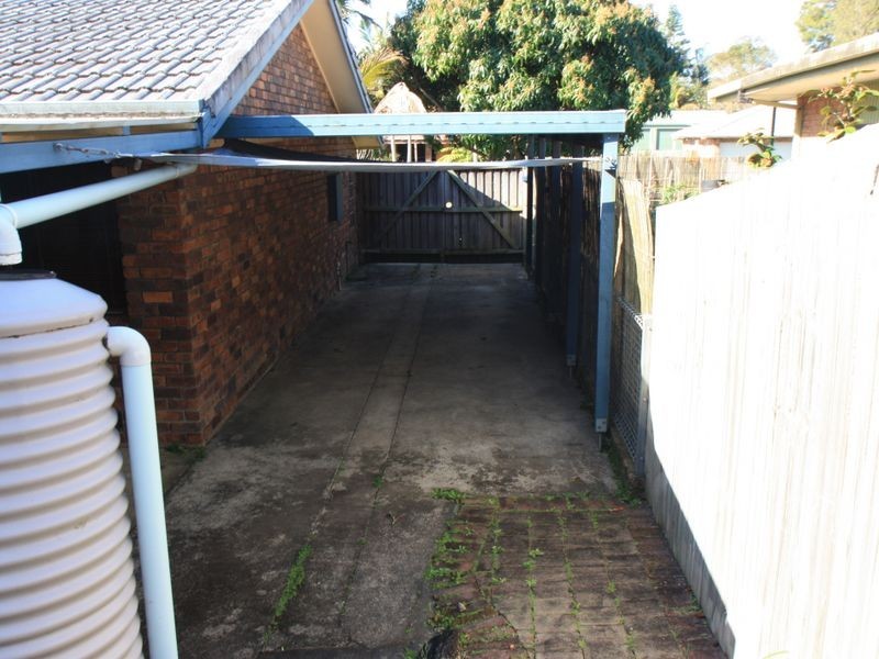 4 Dandaloo Way, Ocean Shores NSW 2483