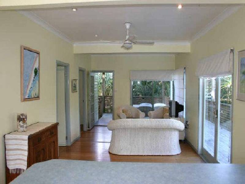 7-11 OCEAN AVENUE, New Brighton NSW 2483