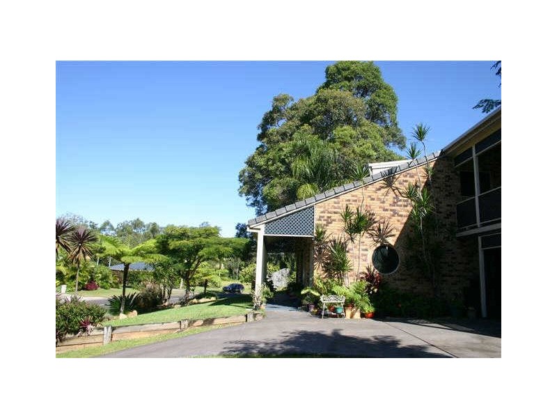 61 Balemo Drive, Ocean Shores NSW 2483