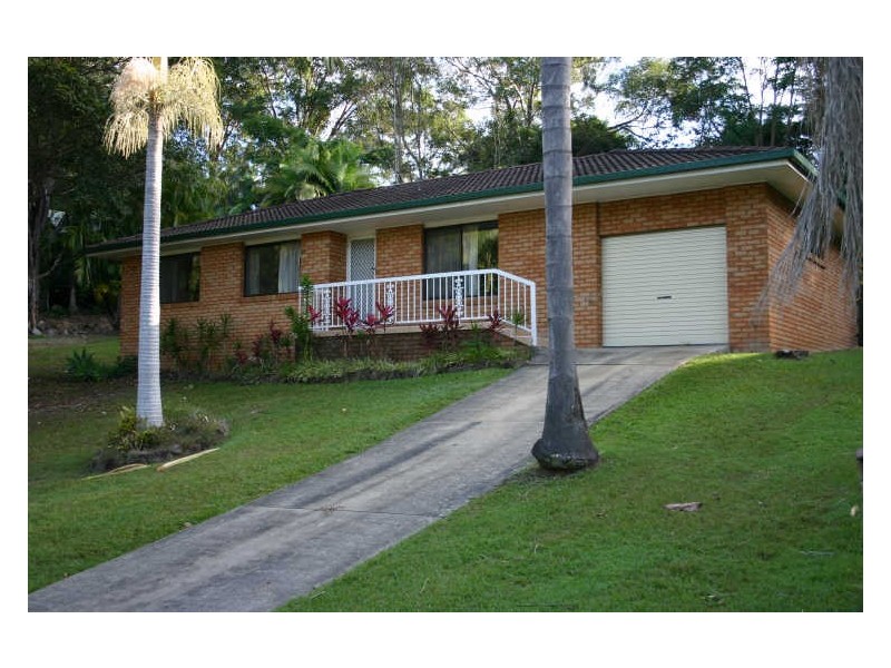 16 Matong Drive, Ocean Shores NSW 2483
