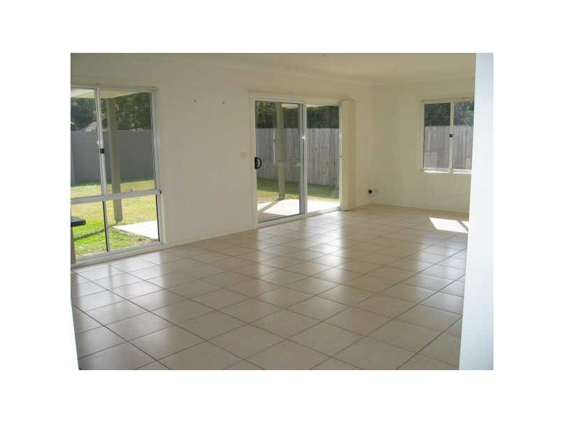 50A Rajah, Ocean Shores NSW 2483