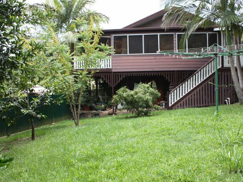 8 Kiyung Crt, Ocean Shores NSW 2483