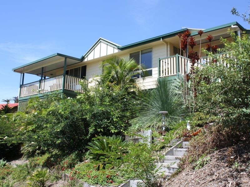 25 Banool Circuit, Ocean Shores NSW 2483