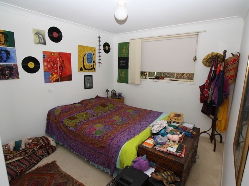 25 Banool Circuit, Ocean Shores NSW 2483