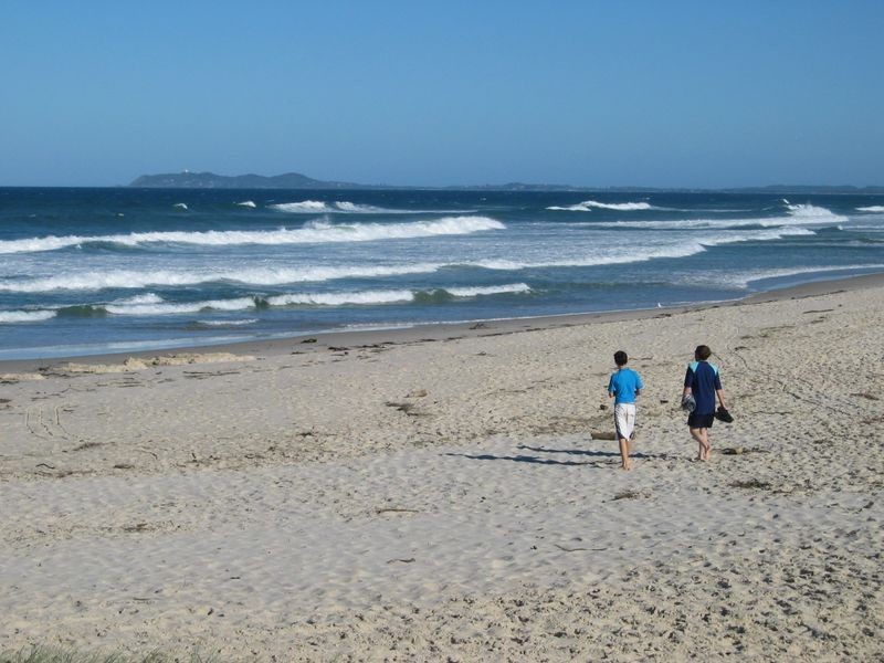 41 Gloria Street, South Golden Beach NSW 2483