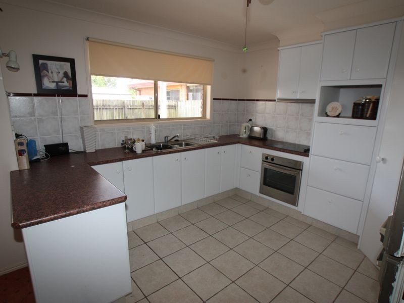 2/23 Victoria Avenue, Pottsville NSW 2489