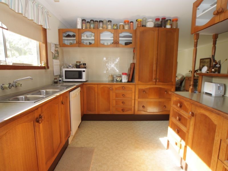 37 Matong Drive, Ocean Shores NSW 2483