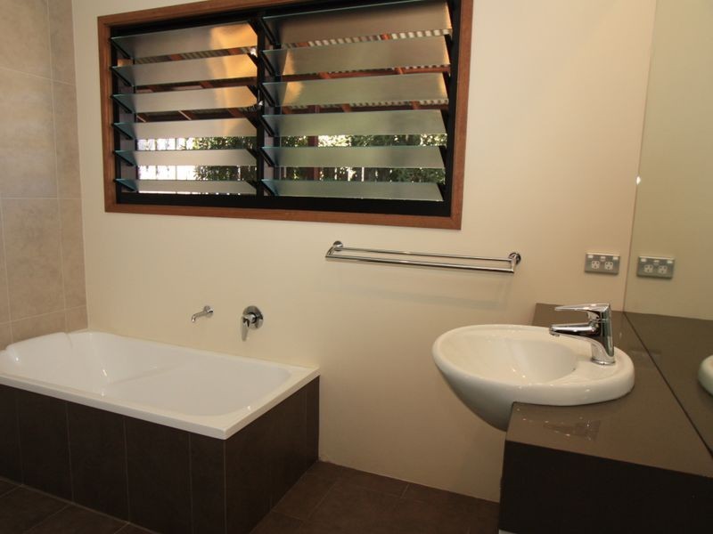 Ocean Shores NSW 2483