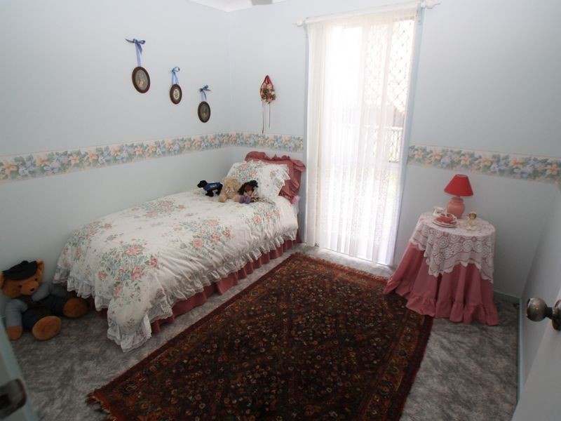 7 Narrogal Court, Ocean Shores NSW 2483