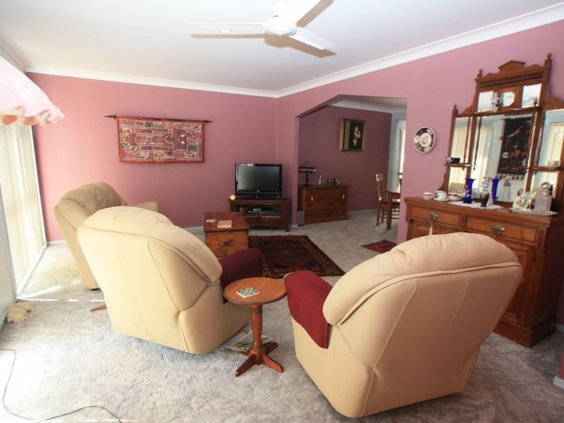 7 Narrogal Court, Ocean Shores NSW 2483