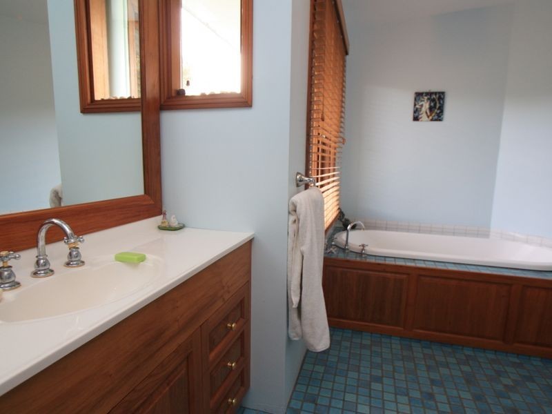 24 North Head Road, New Brighton NSW 2483
