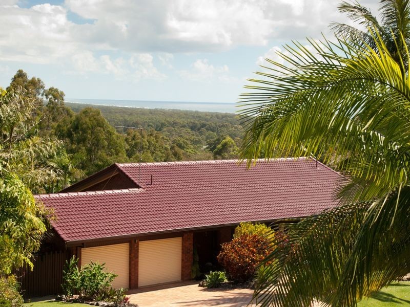 8 Tongarra Drive, Ocean Shores NSW 2483